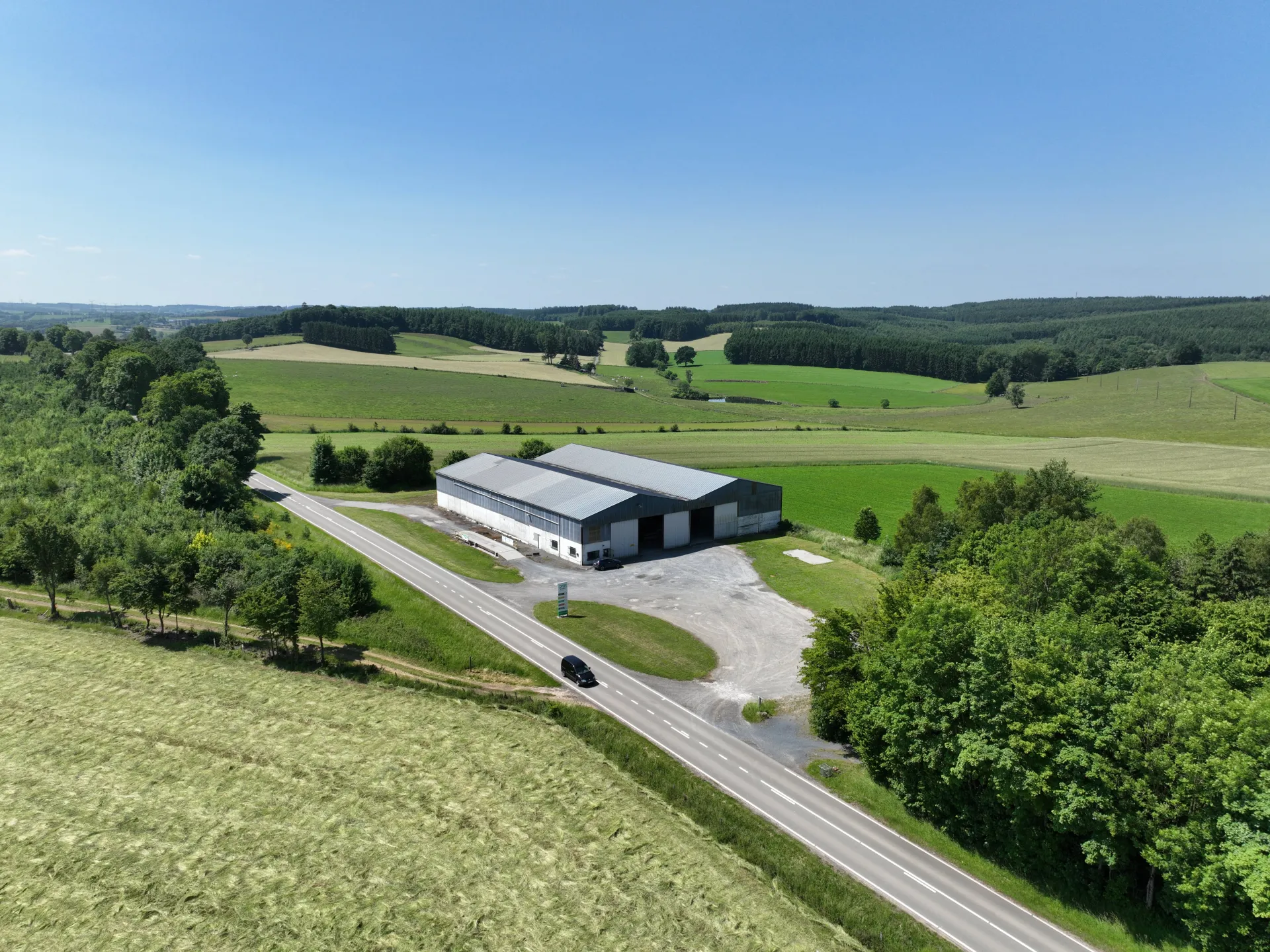 Photo a&eacute;rienne du d&eacute;p&ocirc;t de Ouffet