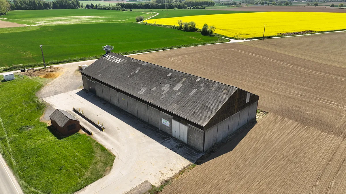 Photo a&eacute;rienne du d&eacute;p&ocirc;t de Rouveroy