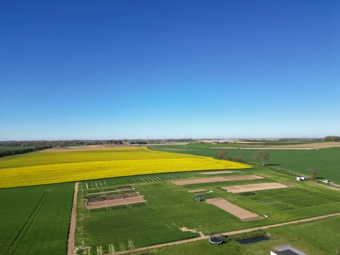image de la plateforme d'essais &agrave; Grand Leez